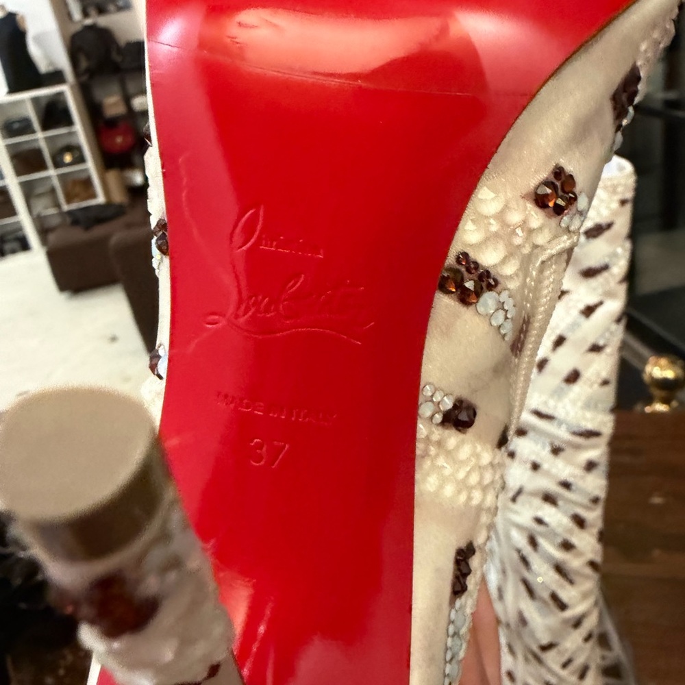 Christian Louboutin Authentic Swarovski Strass Crystal Encrusted Boots – Size 37 - Picture 4 of 7